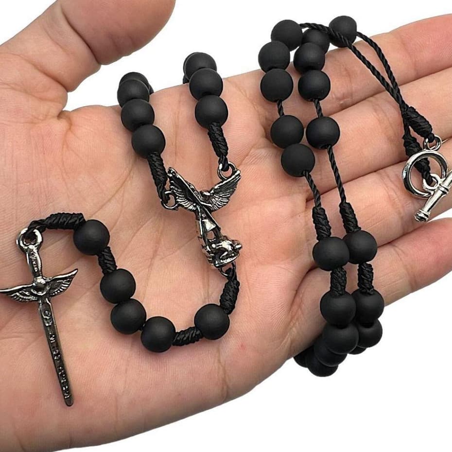 Terço Colar Preto Fosco São Miguel Arcanjo Com Fecho Colar Religioso Católico Unissex