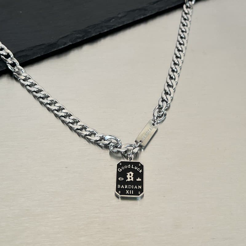 Pingente Quadrado De Carta De Placa De Identificação De Rua Hip hop , Corrente De Suéter Longa Versátil Para Casais-Joia