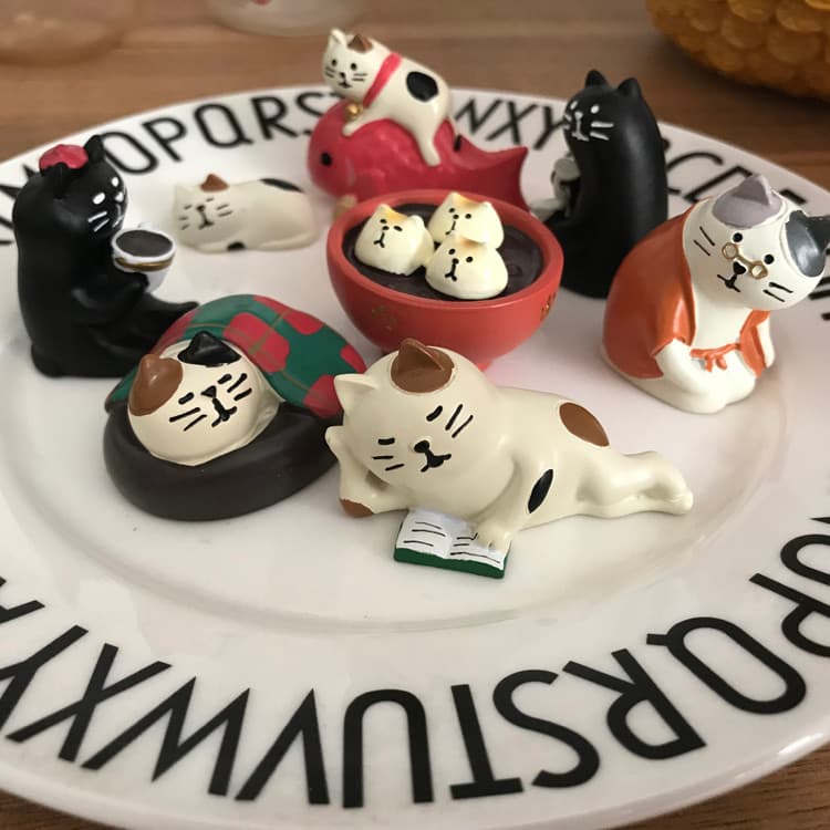 Estilo japonês zakka criativo bonito gato resina ornamentos Mini ornamentos de mesa cena Micro paisagem