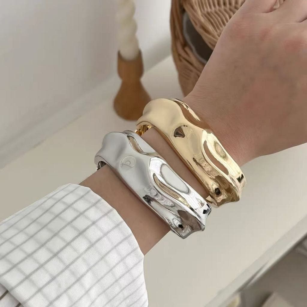 Bracelete Largo Forma Côncava Aço Inox Prata Pulseira Irregular Estilo Ocidental Feminina