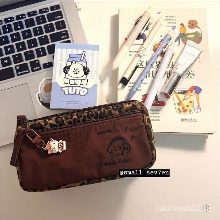Estojo Hello Kitty de Estampa Leopardo, Necessaire e Porta-moedas Grande Capacidade Estilo Vintage