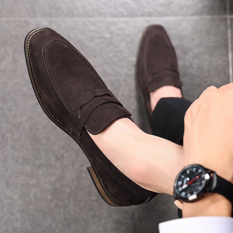 2026 verão novo estilo britânico sapatos de couro pequenos masculinos camurça de couro genuíno fosco deslizamento em moc