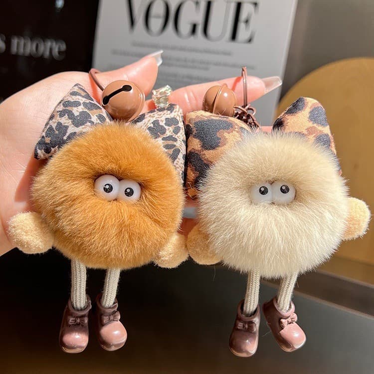 Chaveiro Bolinha Pelinho Laço - Pingente Bolsa Chaveiro Carro 3 Cores