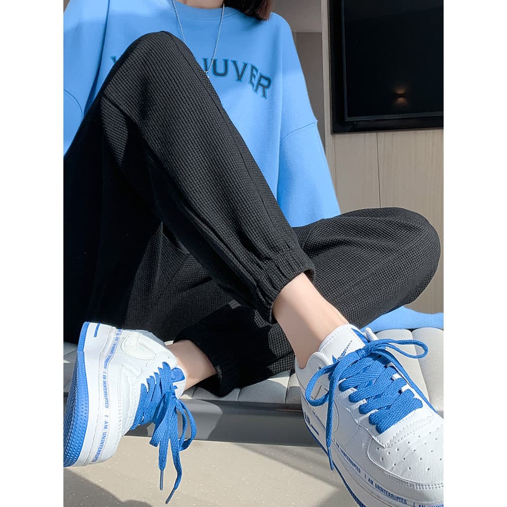 Calças masculinas estilo 2026 primavera verão novo estilo calças casuais masculinas soltas calças esportivas tornozelo c