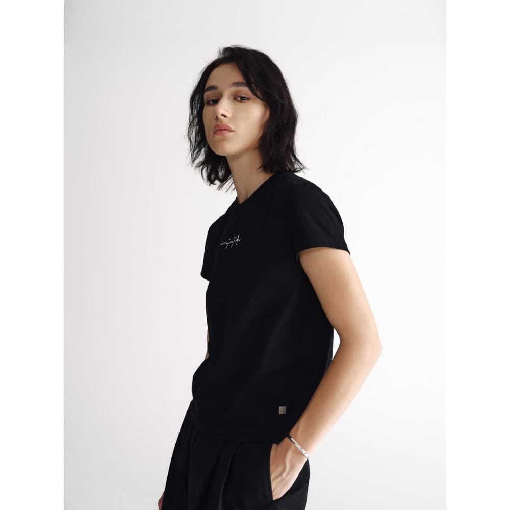 Camiseta com etiqueta bordada slim-fit estilo americano INJOYLIFE All-match Simples Slim-fit Slimm