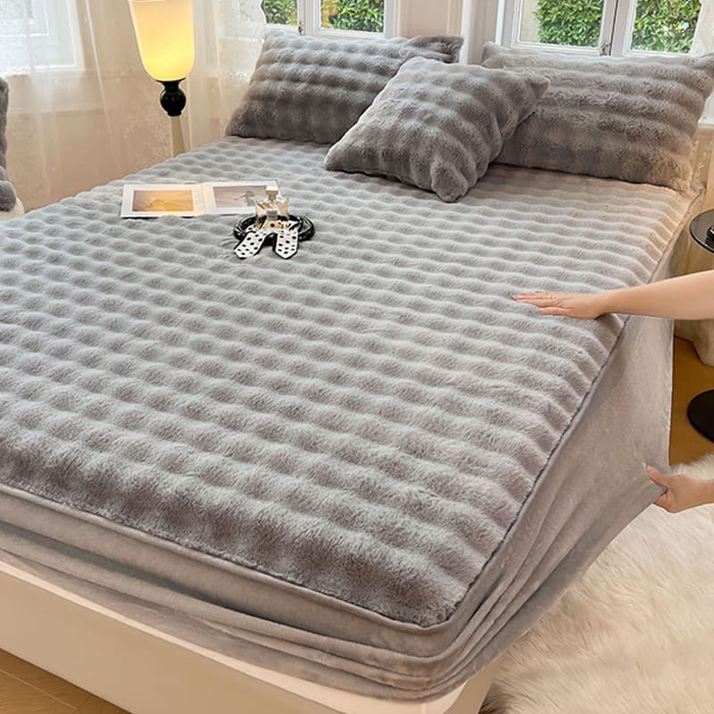 2025 Novo estilo coelho capa de cama de pelúcia com tudo incluído capa de inverno Coral velo leite velo de cam