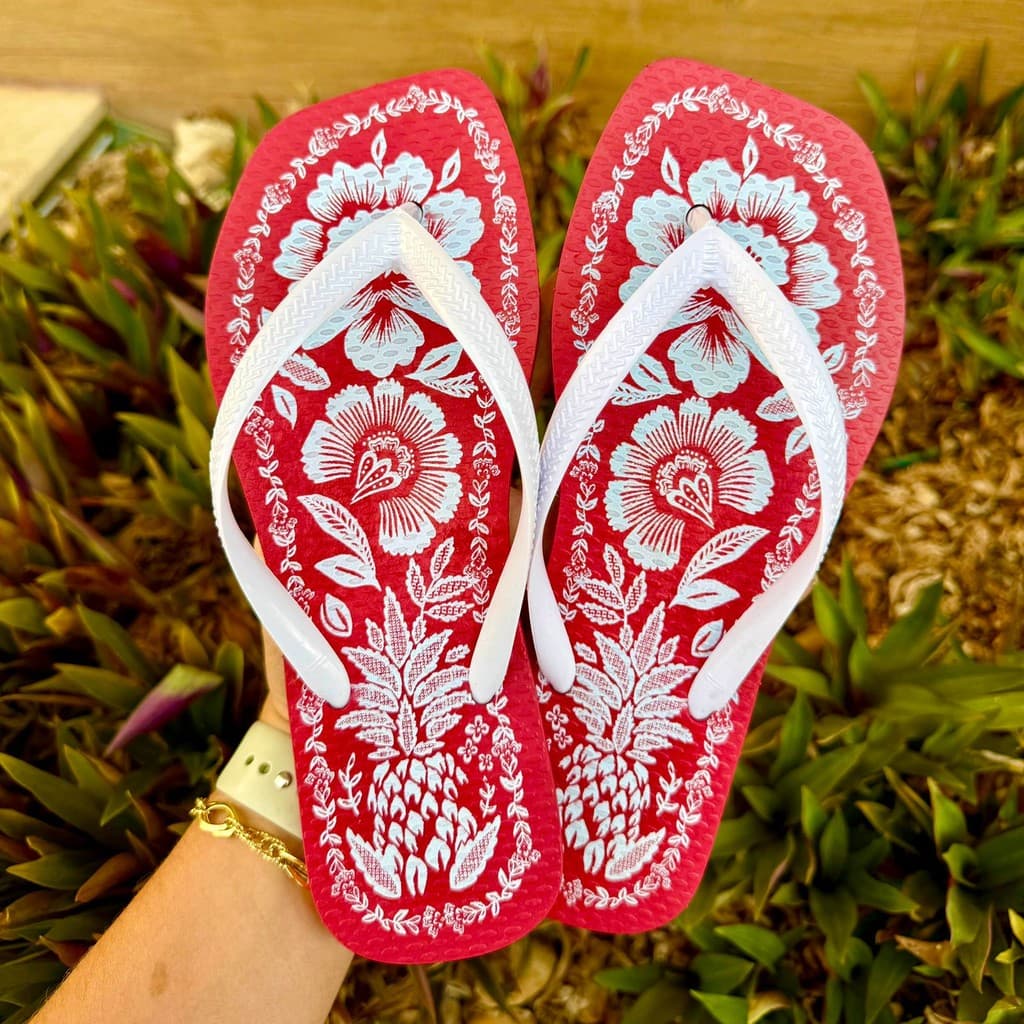 Chinelo Feminino Classic Comfort 33 a 40 – Elegância e Conforto para o Dia a Dia Promoção