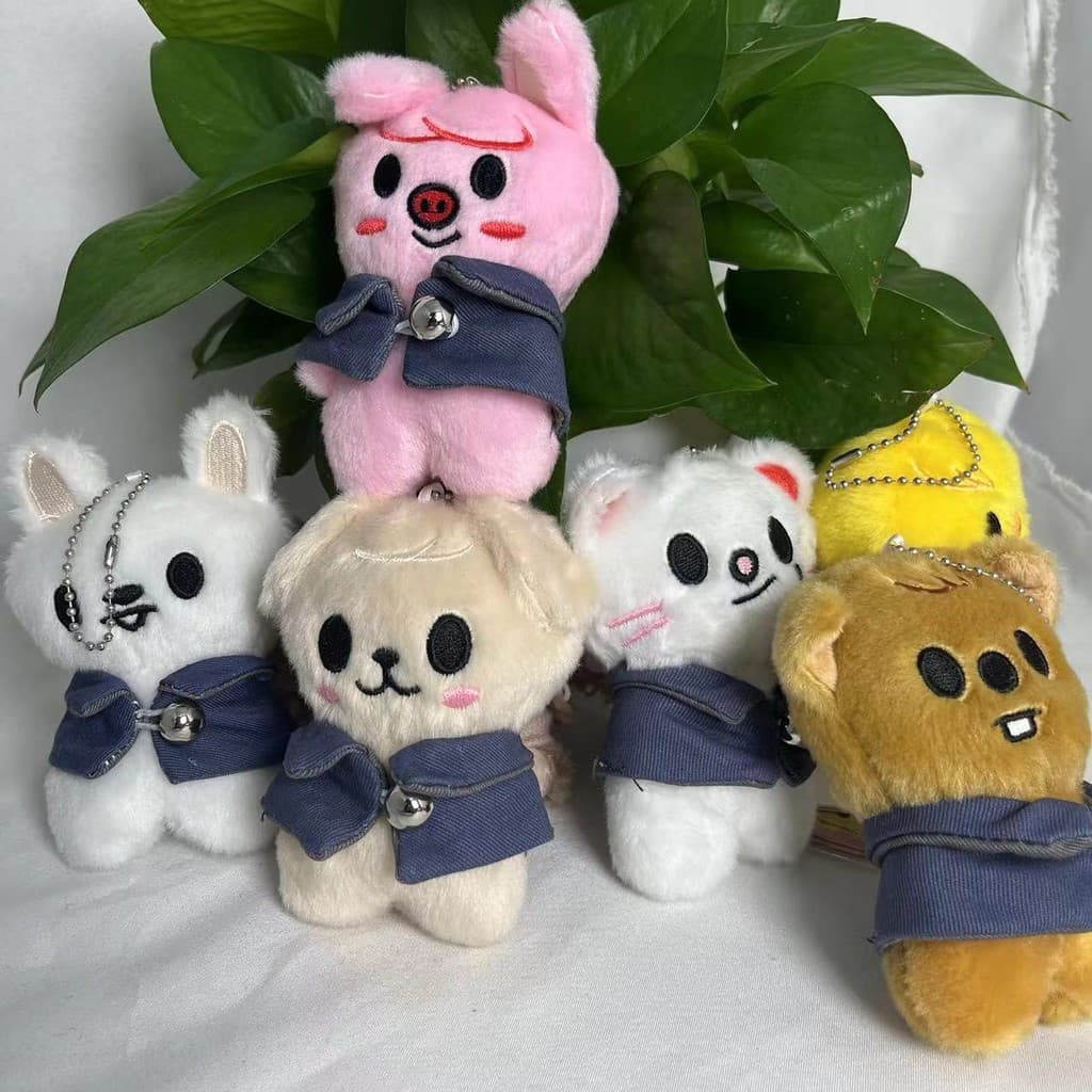 [Estoque Pronto, Envio Rápido] Boneca de Chave de 10cm Idol STAY Stray Children, Anel de Chave de Pelúcia, Roupas de Bon