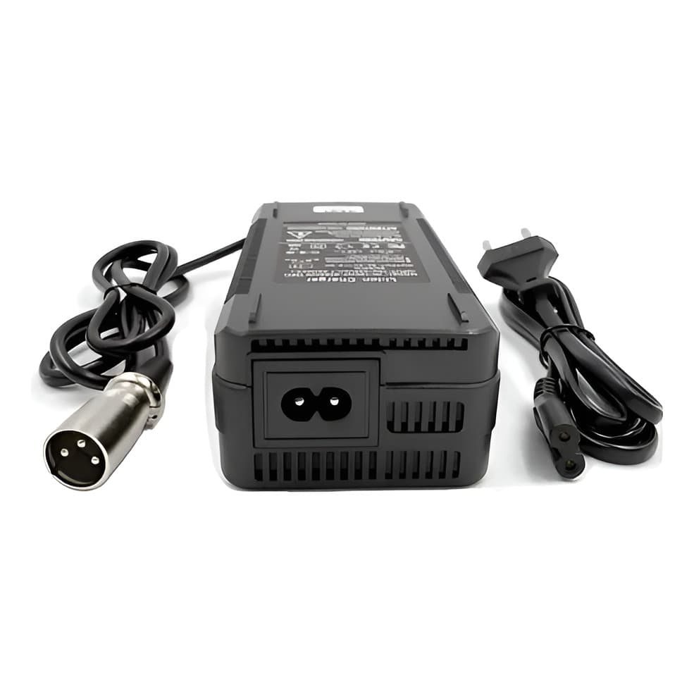 Carregador De Bateria (bivolt) Patinete Elétrico 48v 12ah