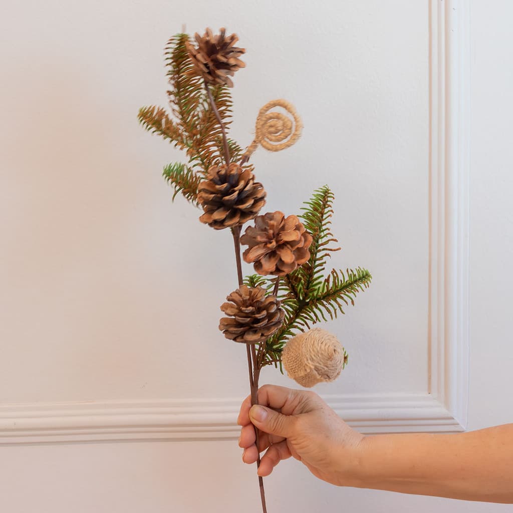 Galho Natalino com Pinhas e Rami 60cm (Florarte)