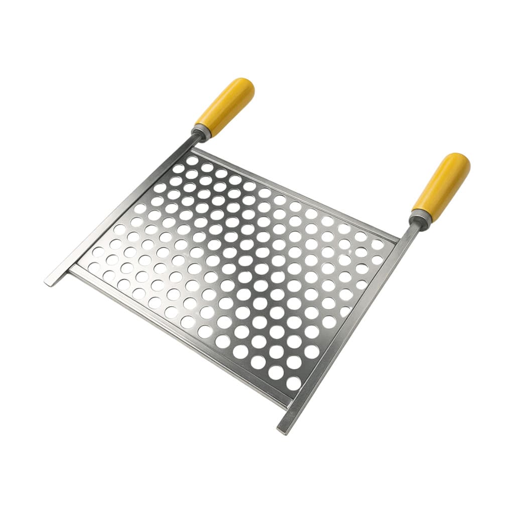 Grelha De Aço 25x33,5cm Tela Moeda Com Cabo Madeira Resistente Para Churrasco Churrasqueira