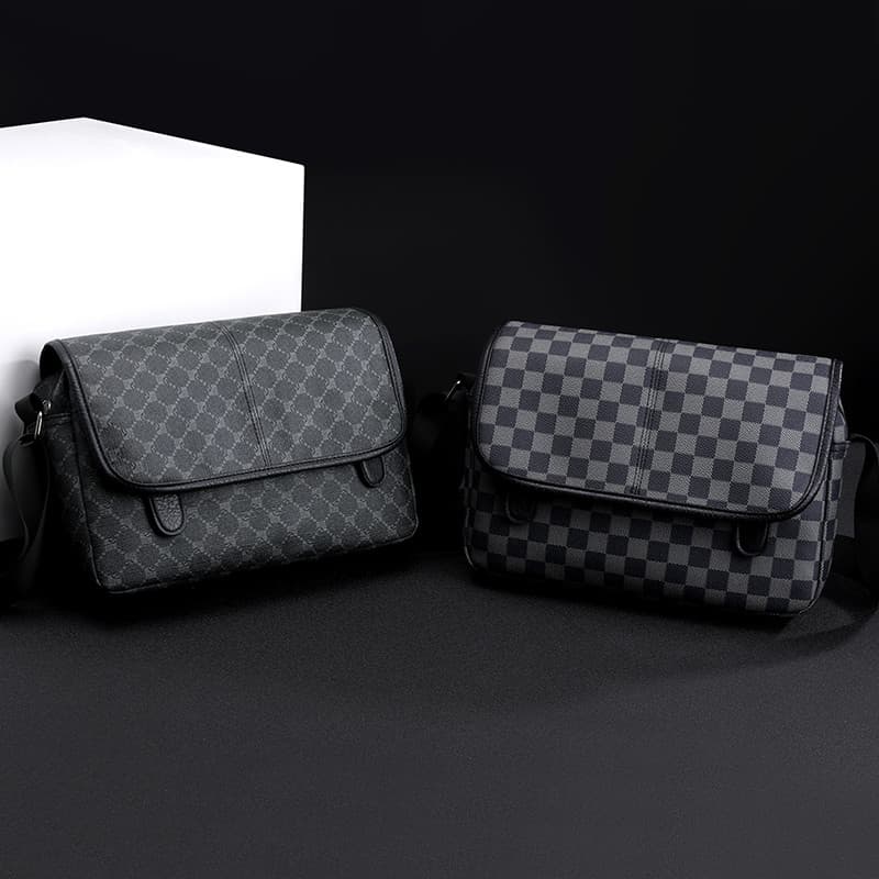 Bolsa Transversal Masculina de Design Moderno, Impermeável, para Uso Externo