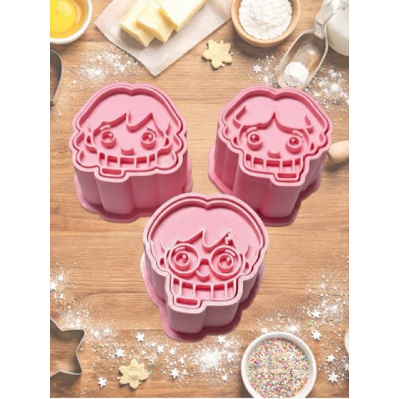 Conjunto de 3 Moldes Ejetores para Brigadeiro – Harry Potter, Hermione e Ronny