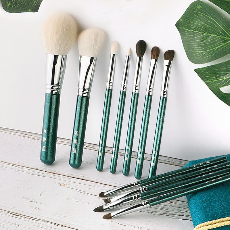 11 pçs verde endro lã branca conjunto de pincéis de maquiagem ferramenta Blush profissional pincel de maquiagem pó solto