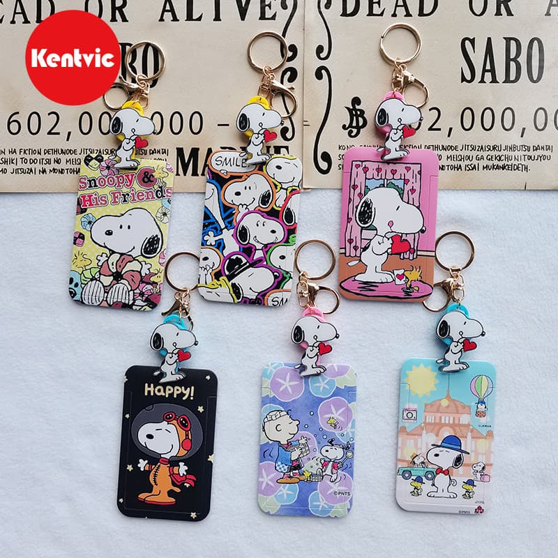 Porta-crachá fácil de puxar Snoopy e Charlie Puppy, porta-cartão de transporte, porta-cartão de identificação