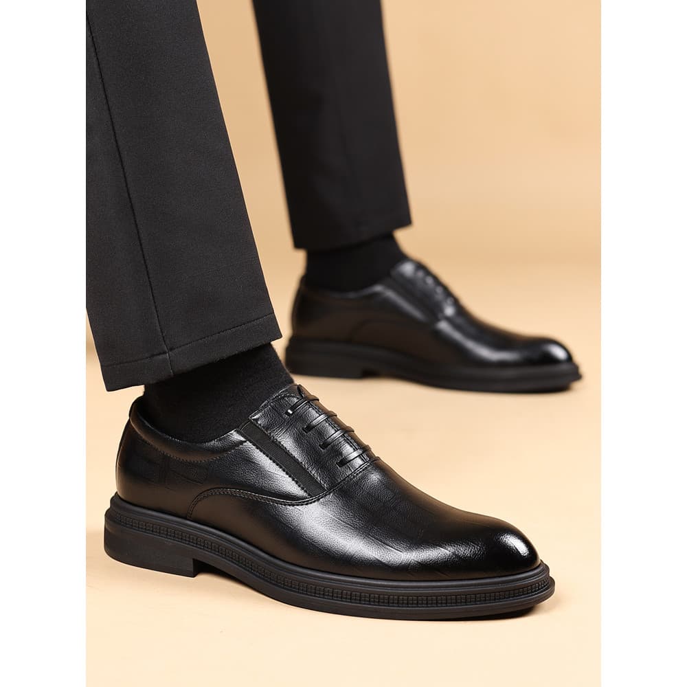 Sapatos de couro masculinos primavera novo estilo de um pé deslizamento em sapatos casuais couro macio sola macia couro
