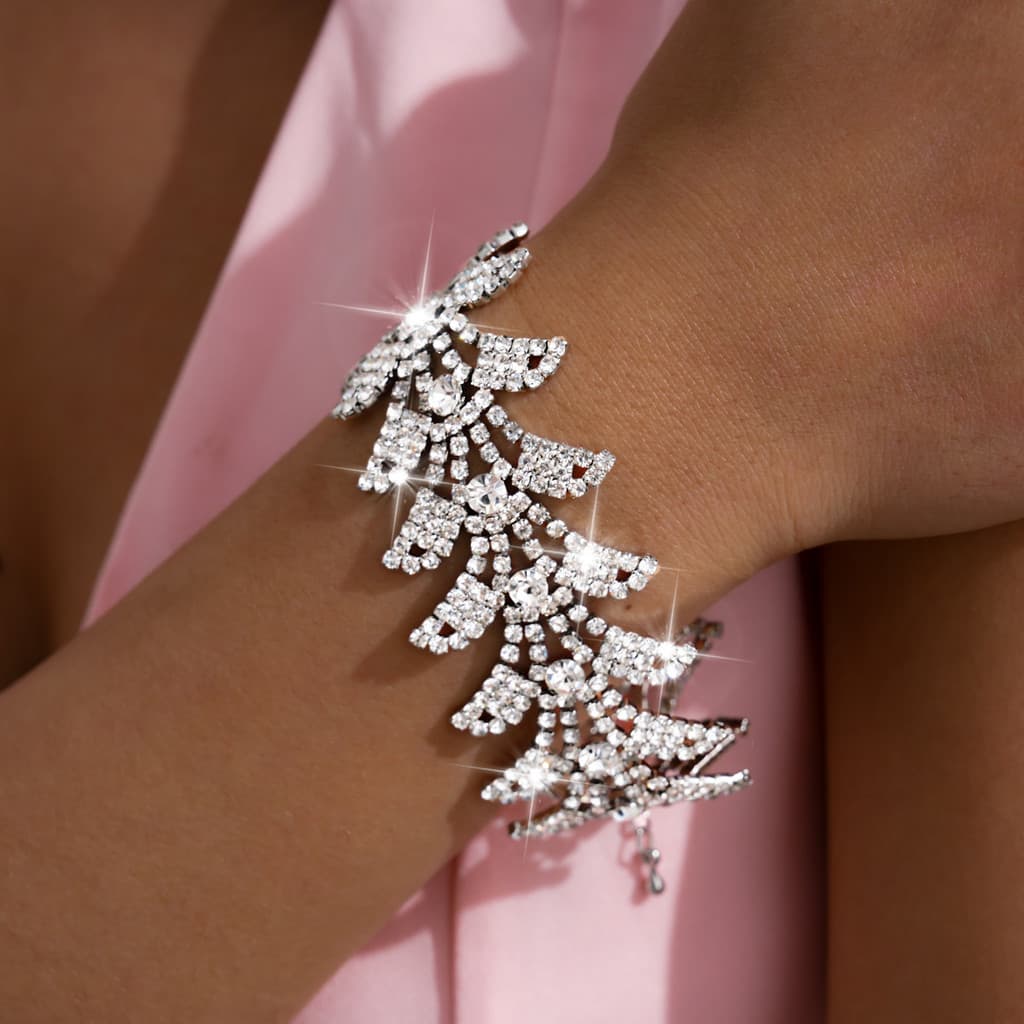Diamante redondo flor oco pulseira requintado elegante ajustável pulseira luz luxo High-End pulseira
