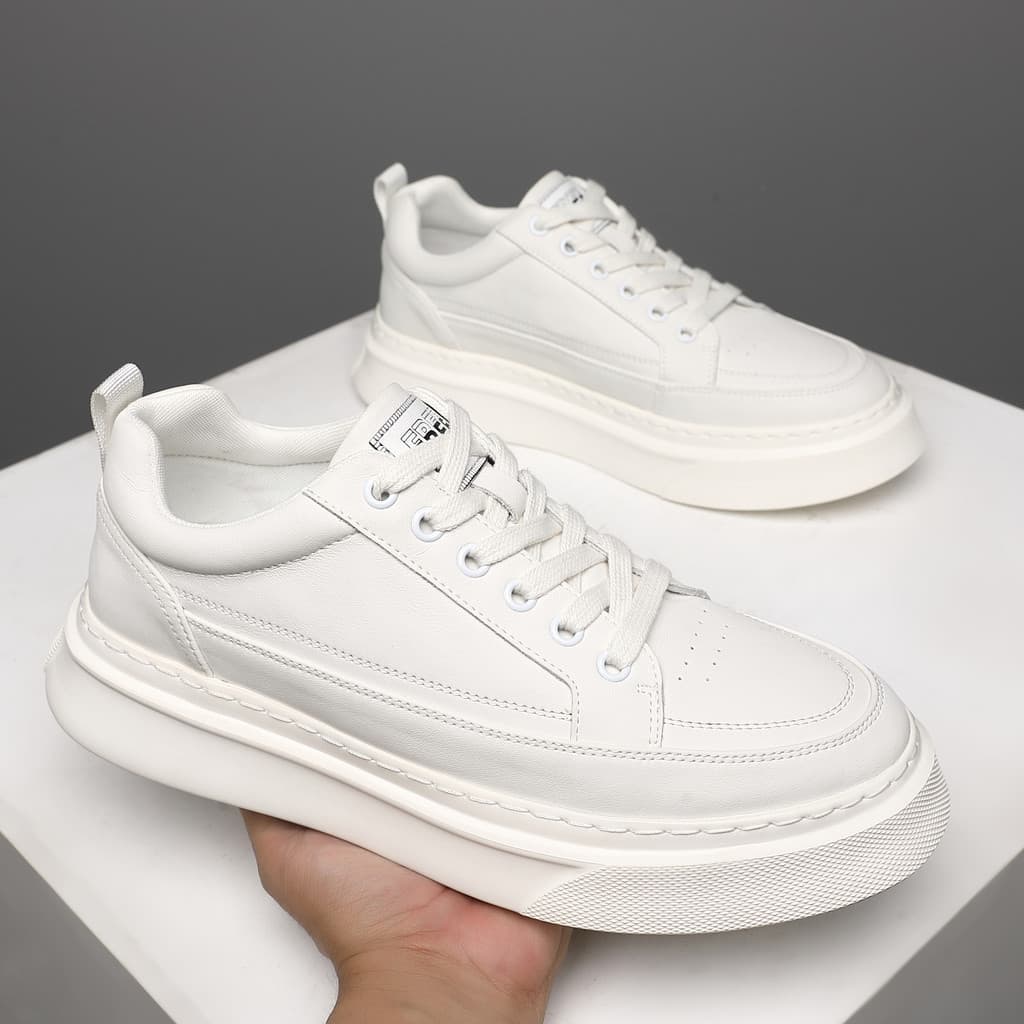 2026 moda novo estilo sapatos brancos masculinos tênis planos de sola grossa Casual versão coreana All-Match branco espo