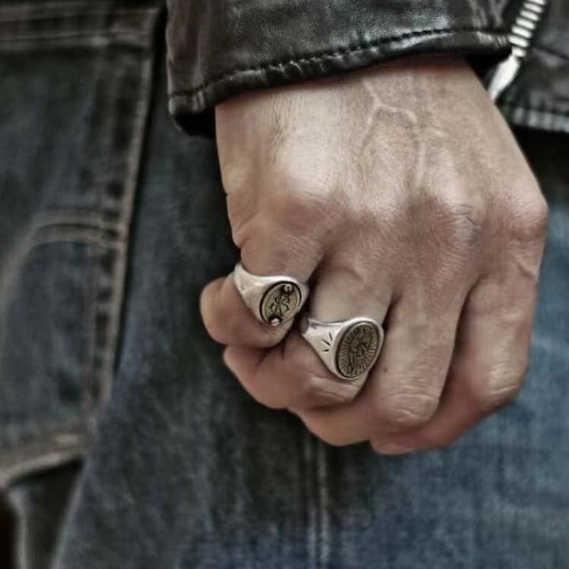 Anel masculino de prata tailandesa de dupla camada, gravado com rebites fixos, design original, feito sob medida pela DP