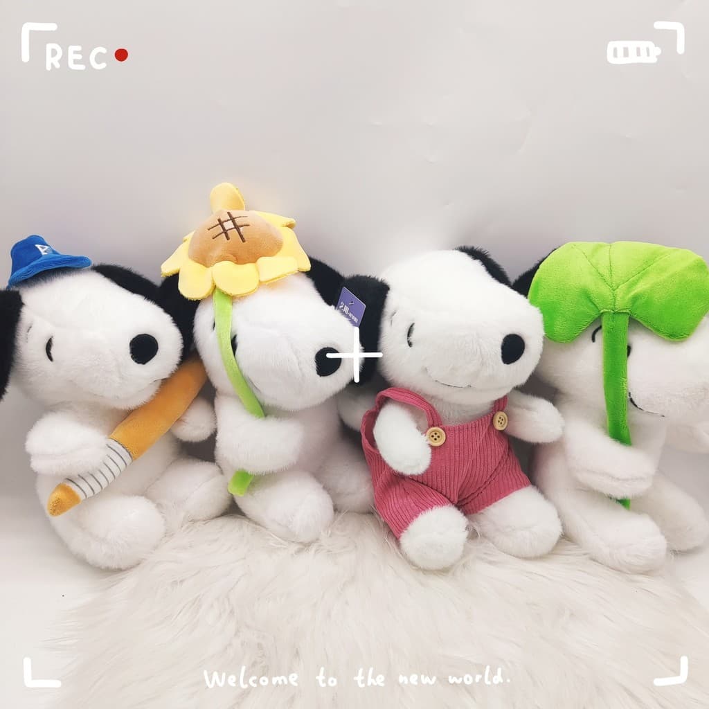Novo bonito Snoopy boneca bonito dos desenhos animados brinquedo de pelúcia travesseiro boneca