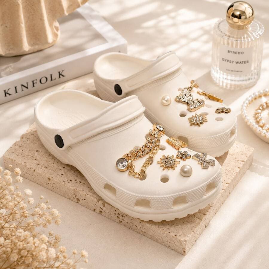 Babuchas Femininas EVA Estilo  com Pingentes, Confortáveis e Antiderrapantes