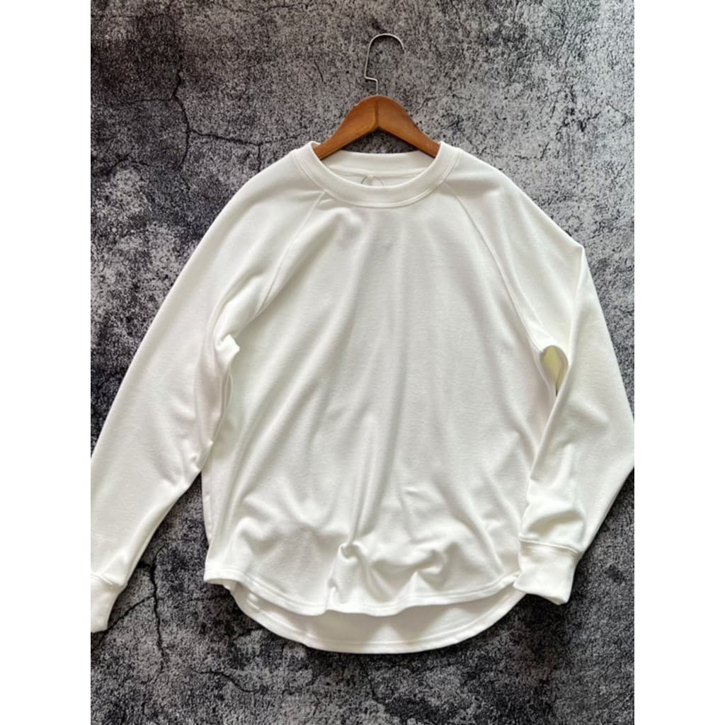 Americano básico Casual dupla face alemão veludo curvo bainha inferior escovado Raglan cor sólida simples camisa de fund