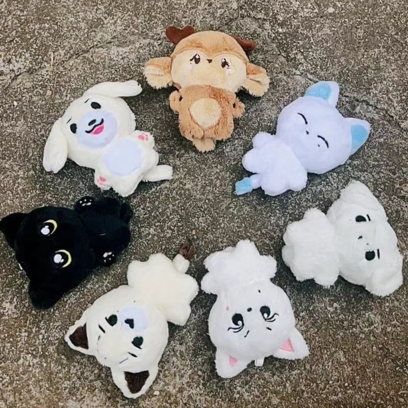 zzz 10cm Pequena Boneca De Pelúcia Anime Ídolo Item De Exibição Colecionável
