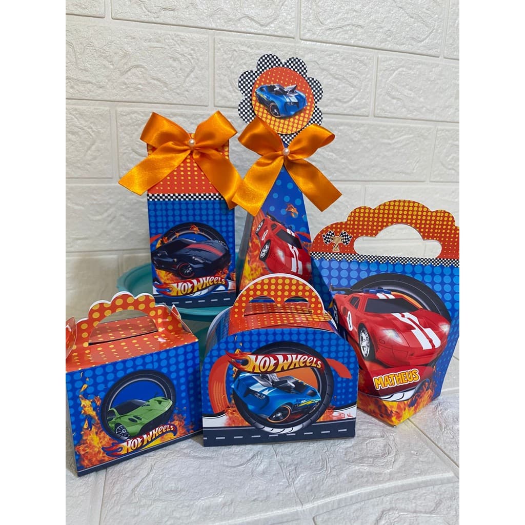 Caixinha Personalizada Tema Carrinho de Corrida - Kit Lembrancinha Festa Infantil Pegue e Monte Hot Wheels