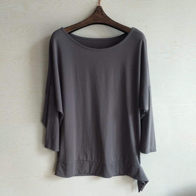Original comércio exterior estilo japonês cauda bens de manga comprida camiseta feminina tecido Modal caído ombro Bat ca