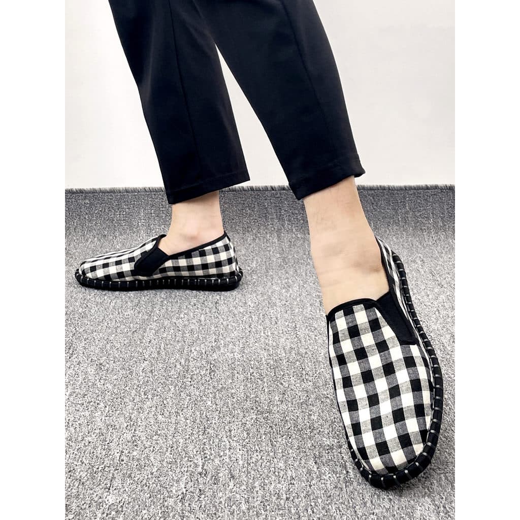 2026 novo estilo verão velho pequim sapatos de pano masculino sola macia respirável simples xadrez sola macia resistente