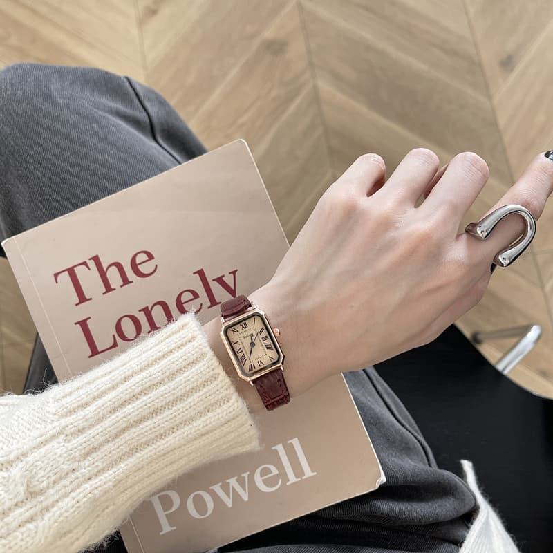 Relógio feminino moda Relógio Feminino Dourado/Rosé Relógio Feminino Quartz Nicho Coreano Retro Escala Romana Relógio Ca