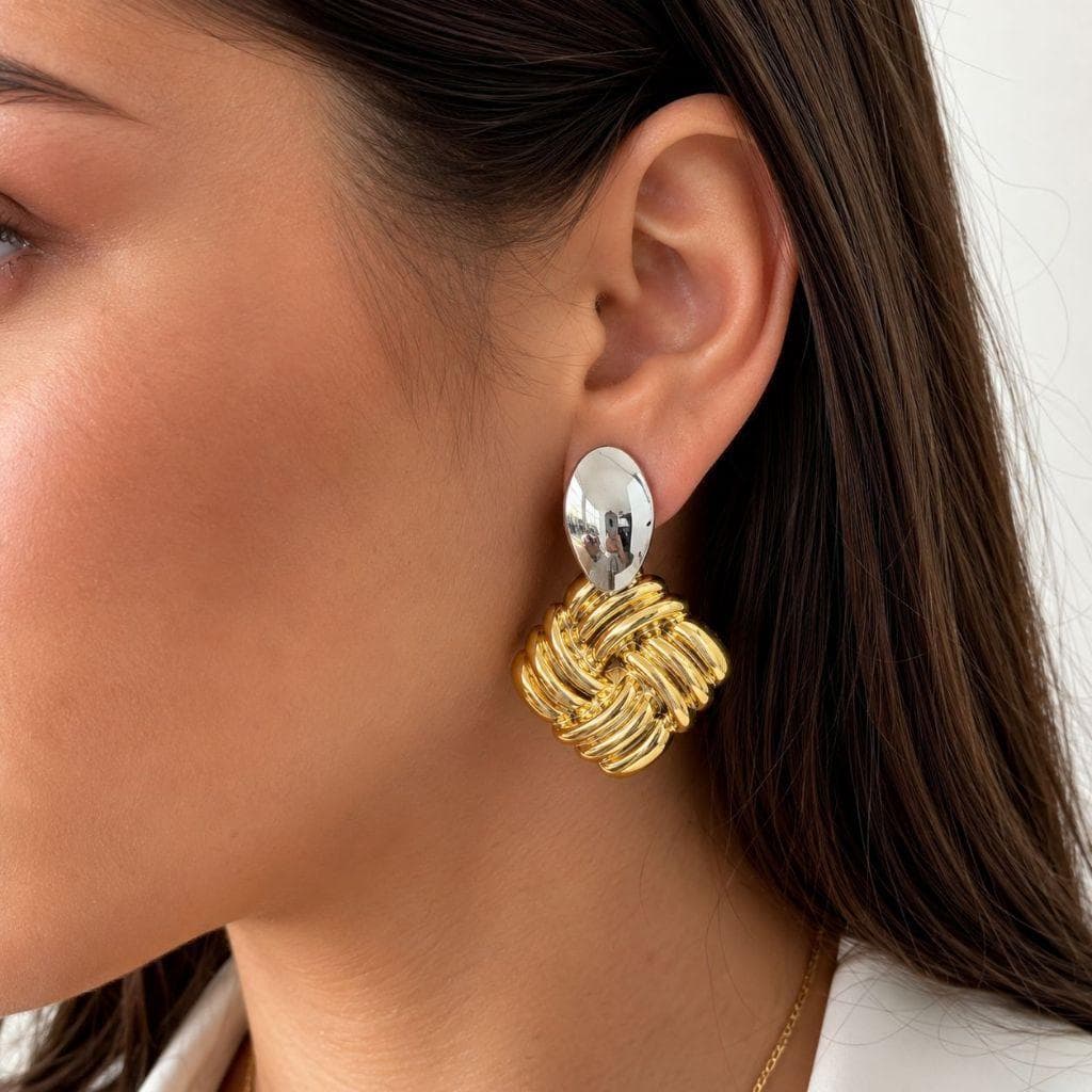 1 UN - Brinco Feminino Elegante Dourado e Prata - Design orgânico e geométrico