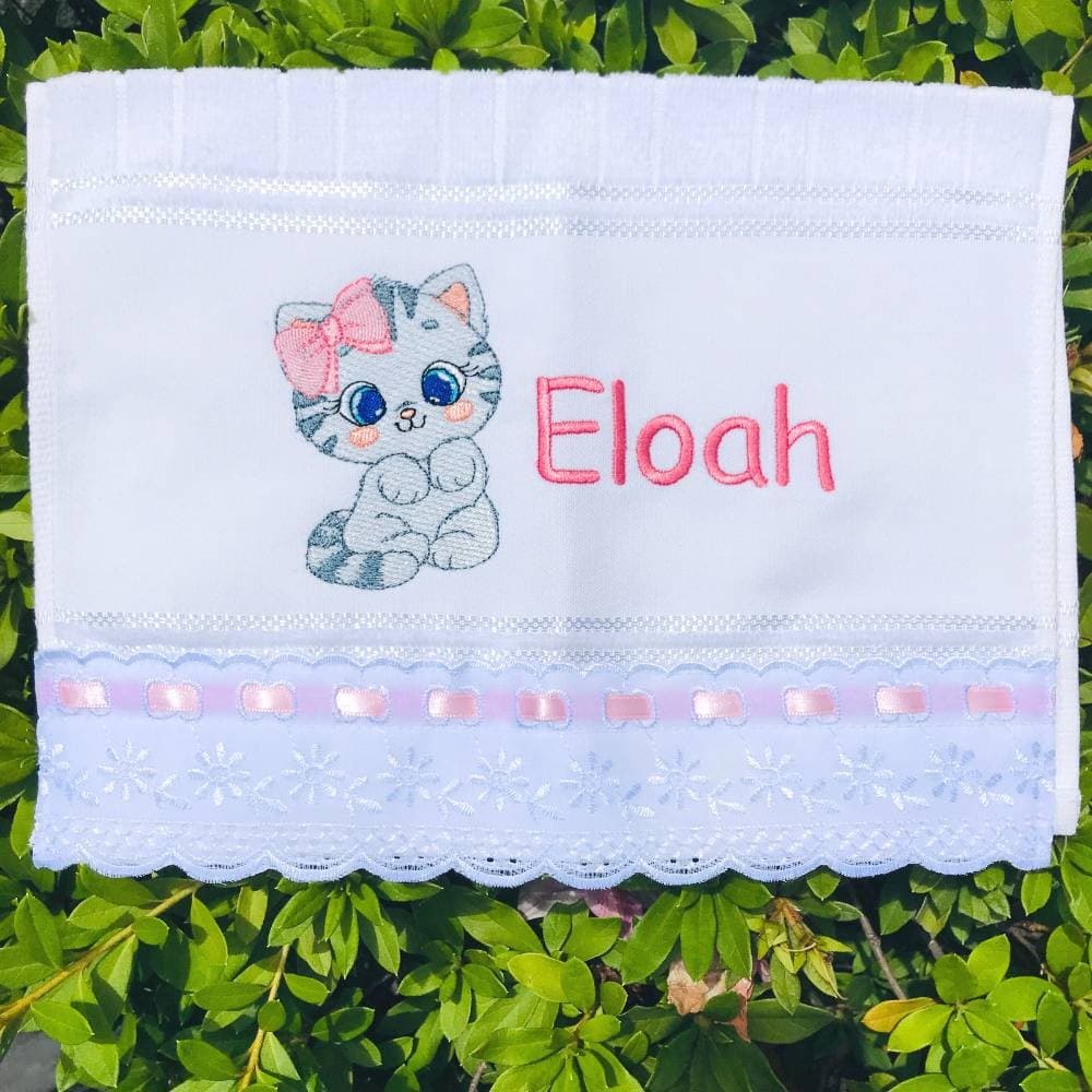 Toalha de Boca Gatinha Bordada Com Nome Dohler Premium