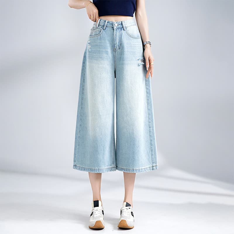 2026 novo estilo azul claro recortado Jeans de perna larga feminino verão fino cintura alta solto mais magro olhar Drape