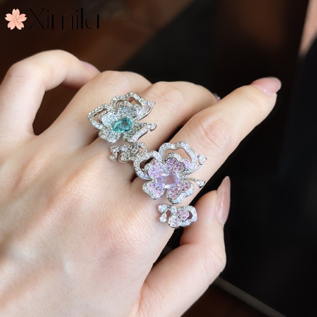 ❤ Duas cores novo estilo pétalas ocas moda luz luxo incrustado anel de cristal feminino High-End temperamento jóias