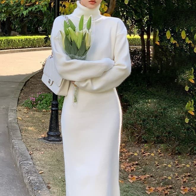 Outono inverno estilo gola alta sobre o joelho vestido de malha elegante