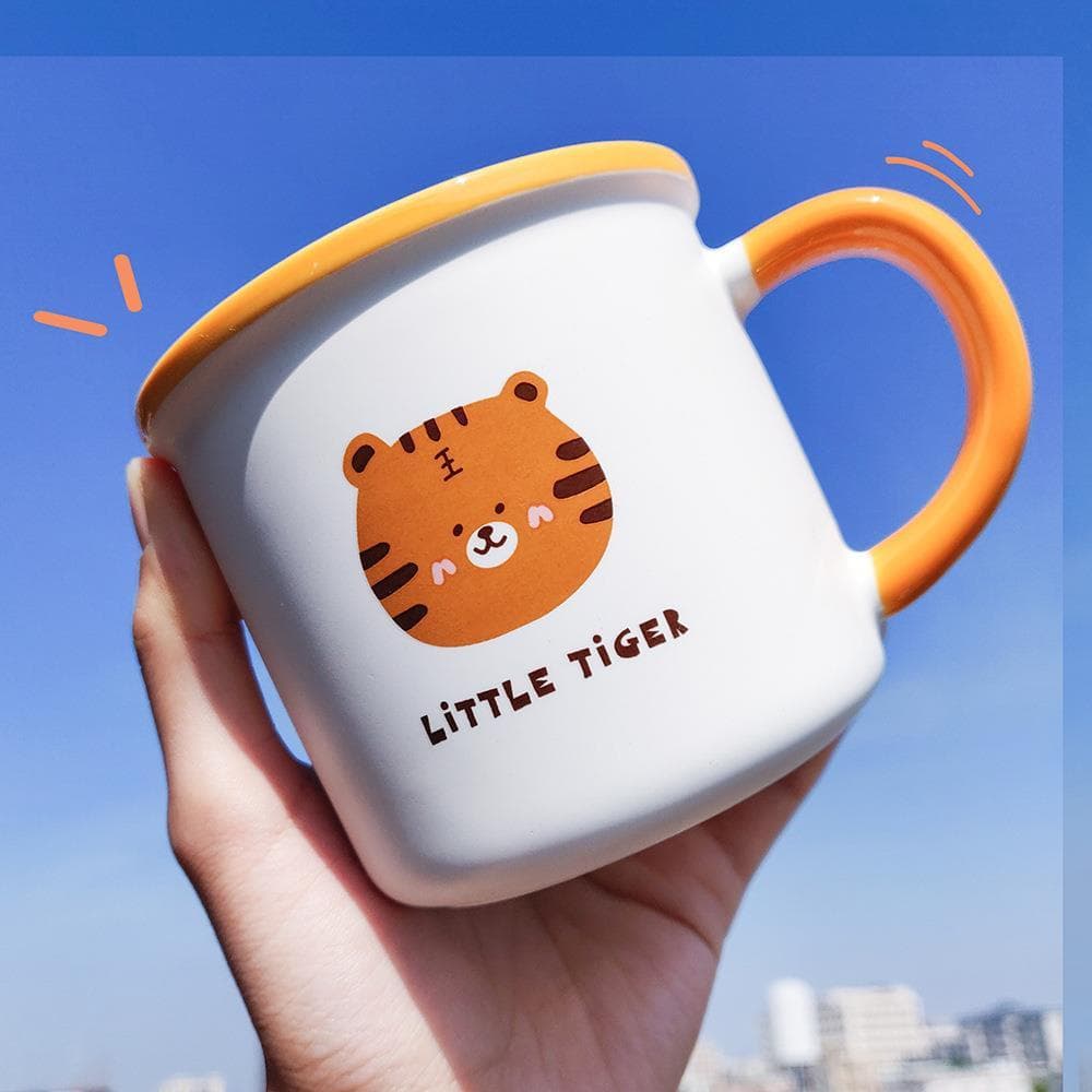 Caneca de cerâmica de alto valor com tampa colher menina bonito copo criativo leite xícara de café escritório em casa