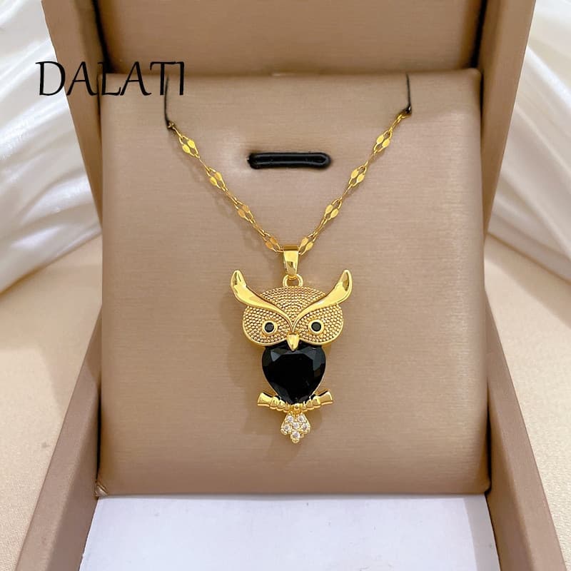 DALATI Coruja Estilo Animal Único Lindo Colar de Diamante Cheio Feminino All-Match Clavícula Corrente de Aço Titânio