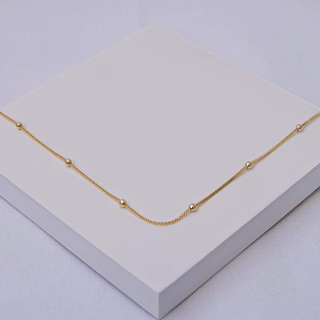 Colar Veneziana Folheado a Ouro com Bolinhas Delicadas