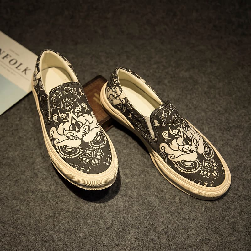Sapatos de lona masculinos deslizamento-em sapatos de verão sapatos jeans masculinos mocassins casuais Street Wear sapat