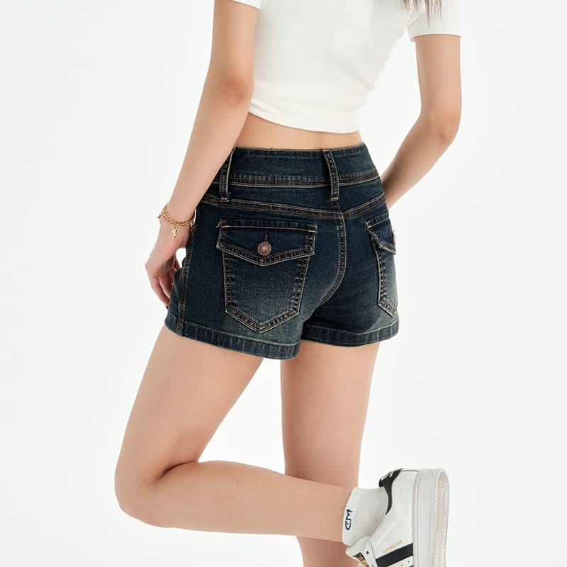 Shorts azul escuro 2026 verão novo estilo Hip-Lifting All-Match quente menina cintura baixa Denim calças quentes feminin
