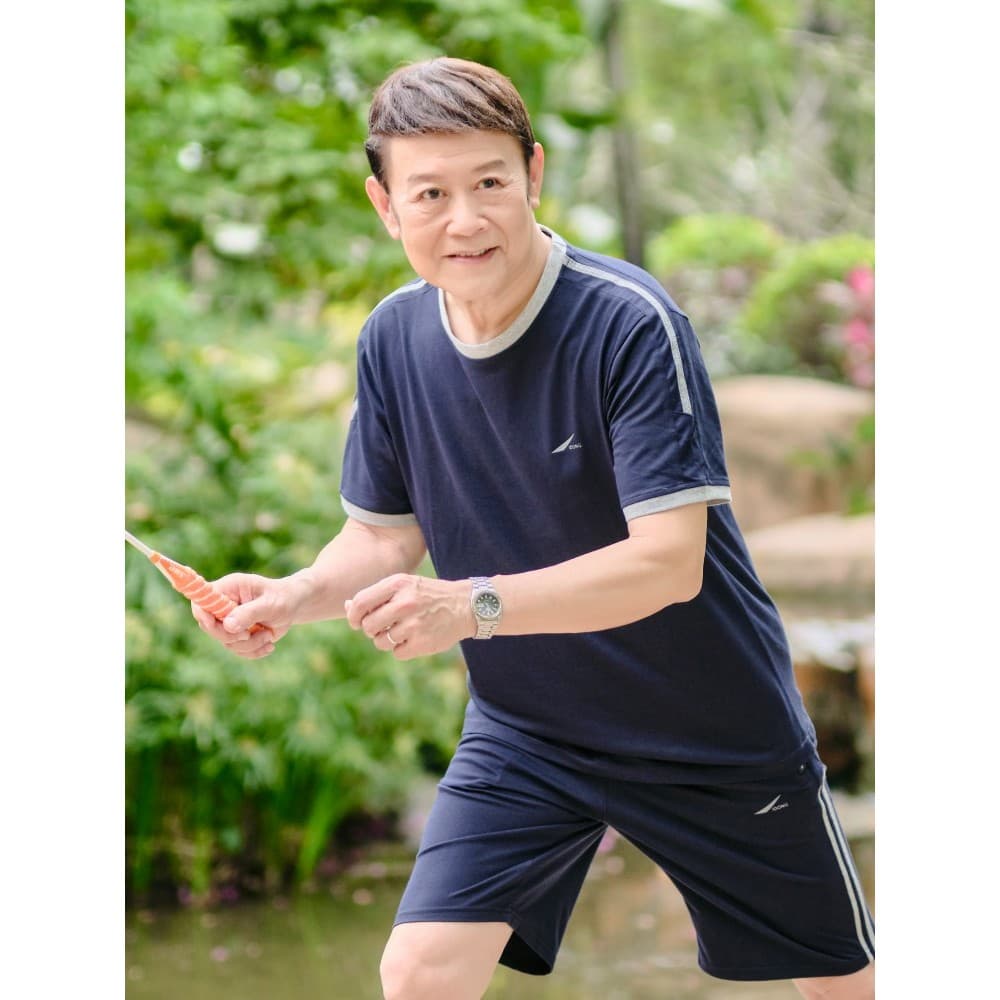 Terno esportivo masculino verão novo estilo de meia-idade idoso pai usar verão de manga curta camiseta vovô verão roupas