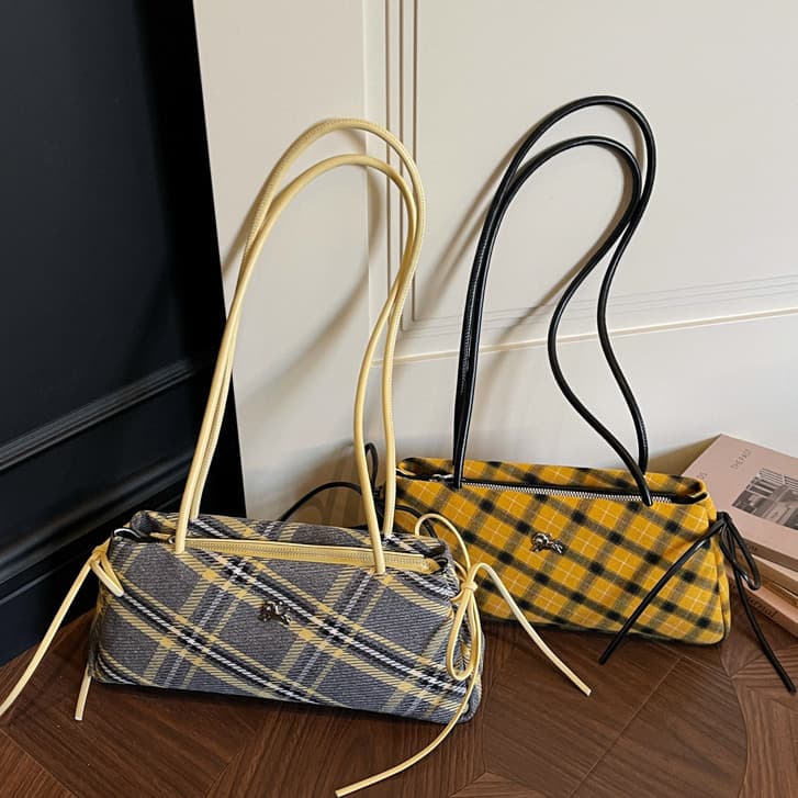 K.Checked Canvas Baguette Bag Mulheres 2026 Nova Bolsa Commuter Ombro Axila Bolsa
