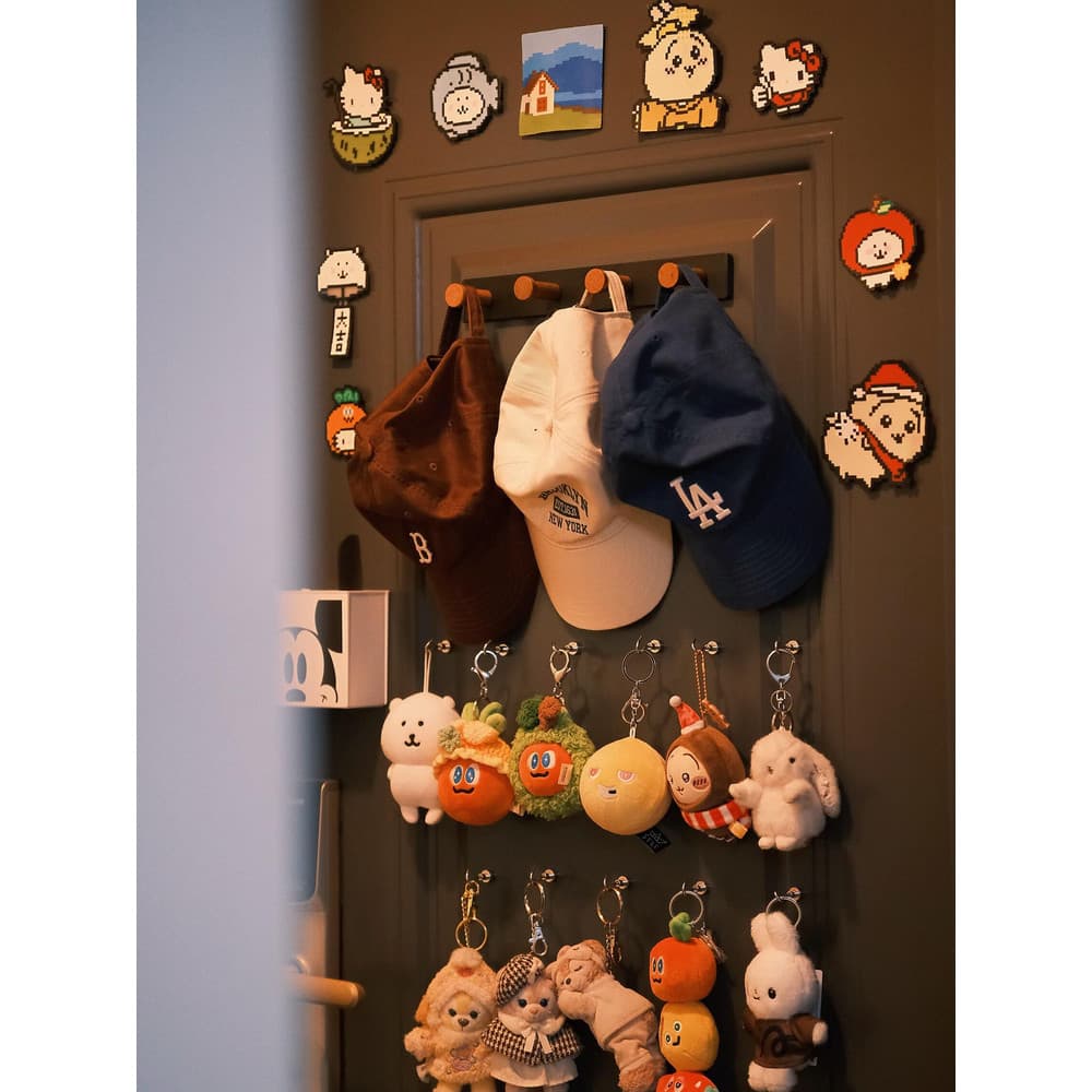 Atrás da porta de entrada gancho magnético saco pingente de pelúcia dopamina pingente chaveiro boneca entrada cabide de