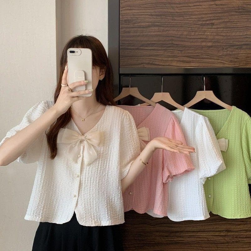 Chiffon de manga curta topo meninas camiseta com decote em V camisa feminina verão francês nicho arco estilo curto elega