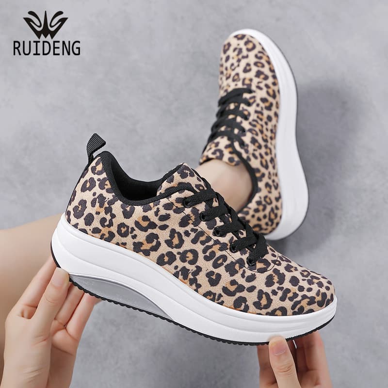 Ruiden pano sapatos de balanço leopardo impressão rendas Anti-deslizamento Casual esportes sapatos de caminhada mãe sapa