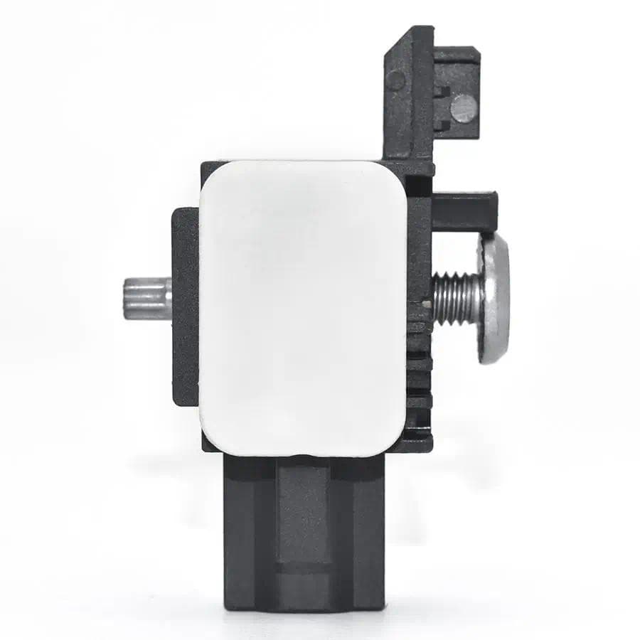 Sensor De Colisão 8200529572 Para Renlt 2005-2009 Peças Automotivas Decoração De Carro