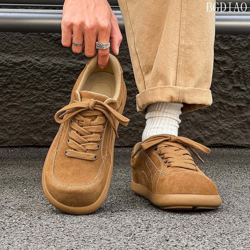 2026 novo estilo Retro sapatos de dedo grande masculino baixo-Top sola macia confortável All-Match sapatos da moda mascu