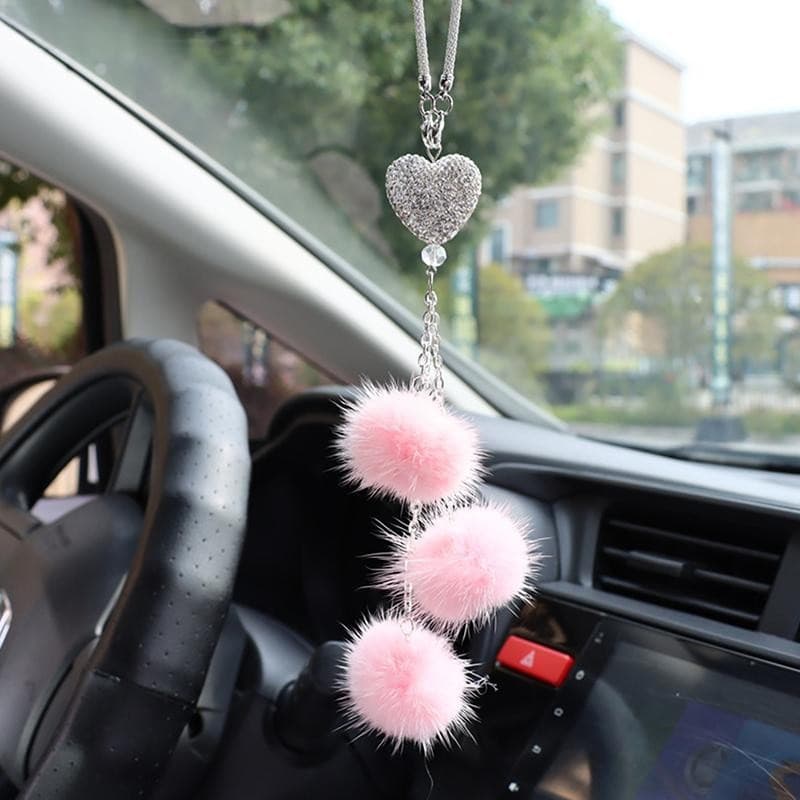 Pingente de pelúcia com cristais de strass, adequado para decoração de espelho retrovisor de carro.   4OO5