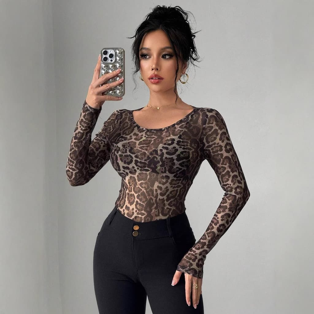 Europeu americano 2026 outono novo estilo senhoras moda transparente leopardo impressão malha em torno do pescoço manga